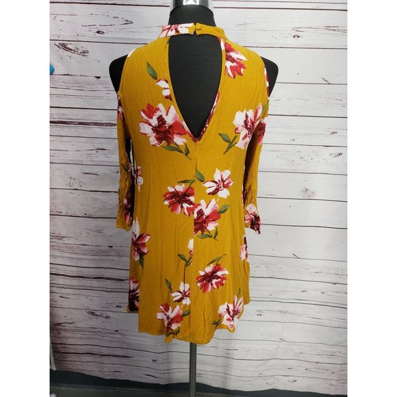 Andree By Unit small Mustard‎ Floral crisscross cold shoulder Dress - Picture 2 of 12